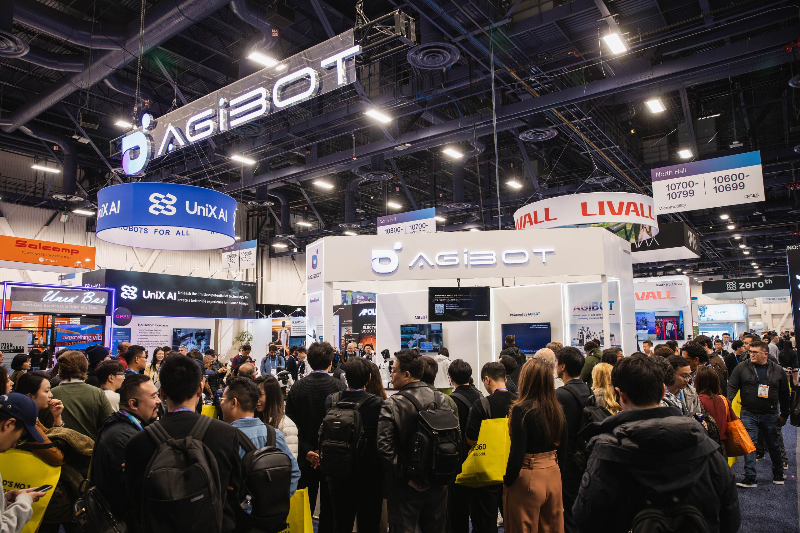 头号玩家官网亮相CES 2026，展示具身智能全栈生态